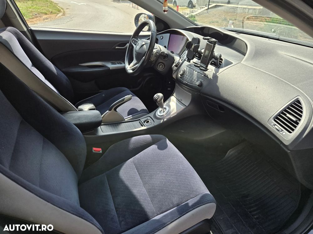 Honda Civic 1.8i-VTEC i-SHIFT Type S - 14