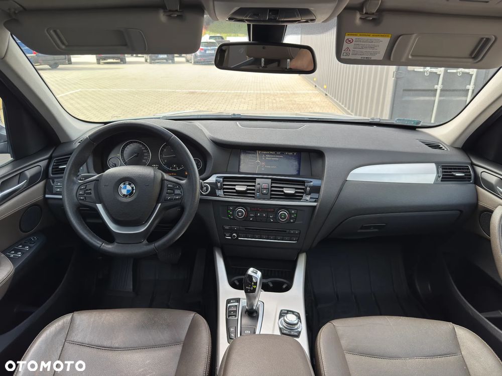 BMW X3 xDrive20i - 24