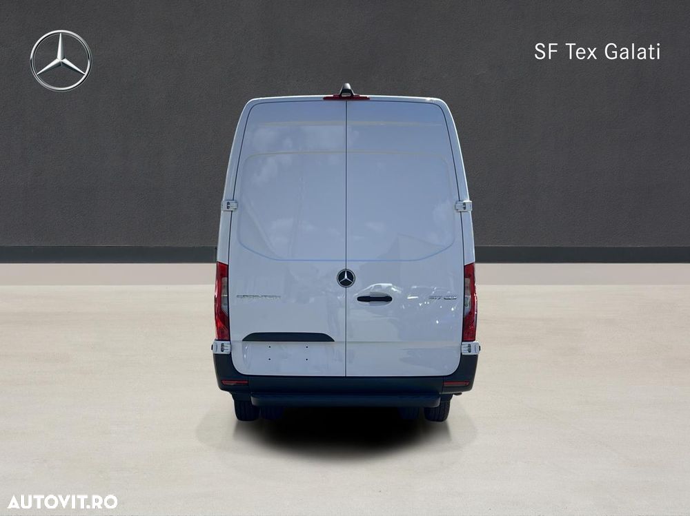 Mercedes-Benz Sprinter 517 - furgon roata dubla - detarat 3.500 kg - 9