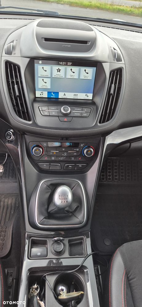 Ford Kuga 2.0 TDCi 4x4 ST-Line - 16