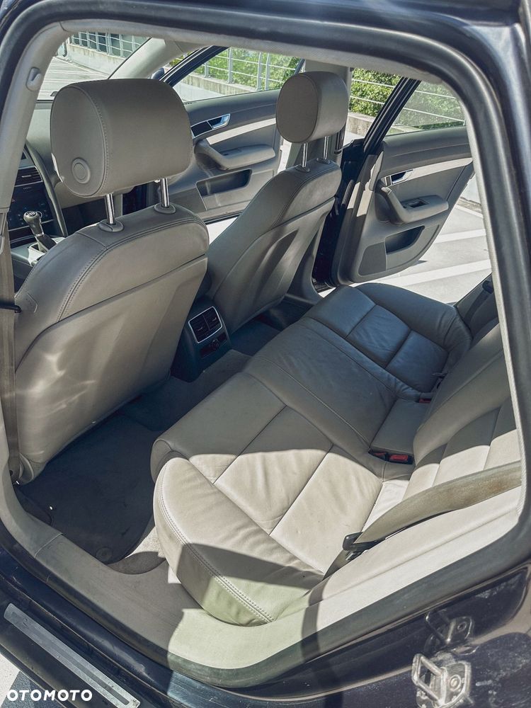 Audi A6 Avant - 11