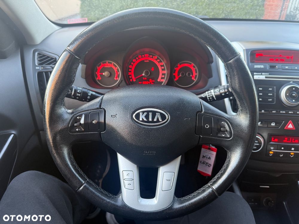 Kia Ceed 1.4 CVVT Edition 7 - 26