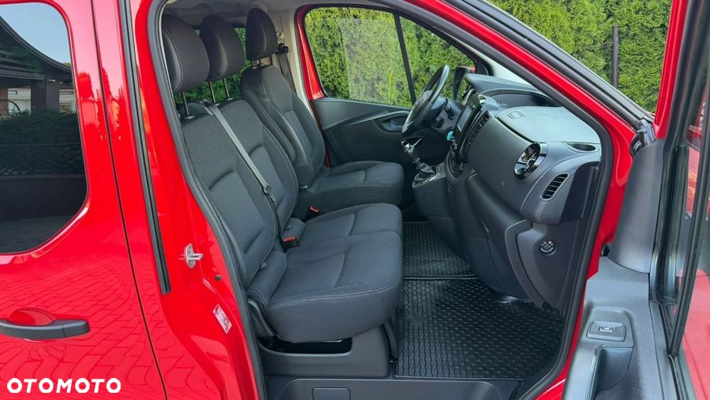 Opel Vivaro L2H1 2,9t Elegance Premium - 9