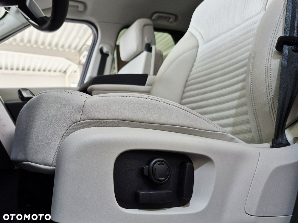 Land Rover Discovery - 21