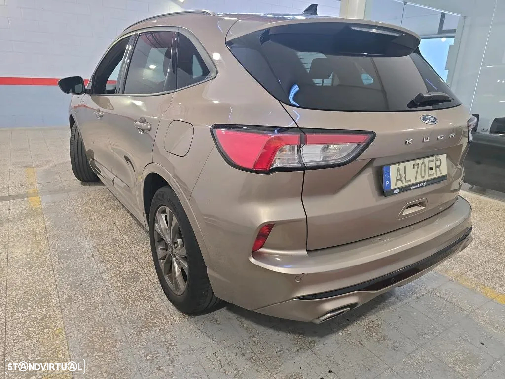 Ford Kuga 2.5 PHEV ST-Line X - 2