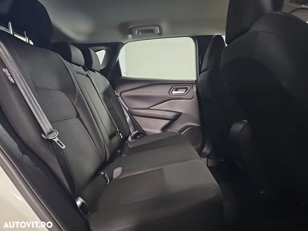 Nissan Qashqai - 13
