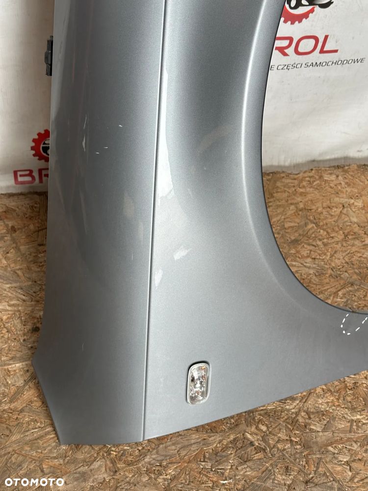 BŁOTNIK PRZEDNI PRAWY AUDI A4 B7 - 3