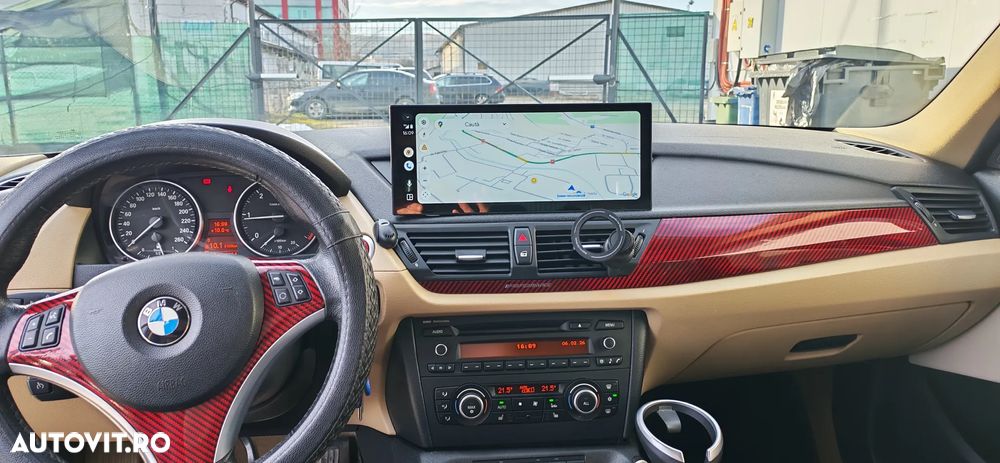 BMW X1 xDrive20d - 10