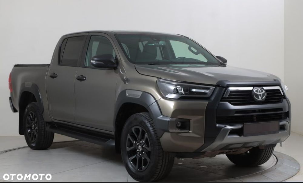 Toyota Hilux 4x4 Double Cab Autm Executive - 3