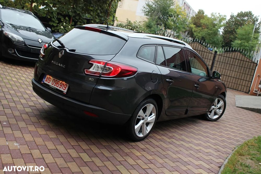 Renault Megane Grandtour ENERGY dCi 110 Start & Stopp Bose Edition - 13