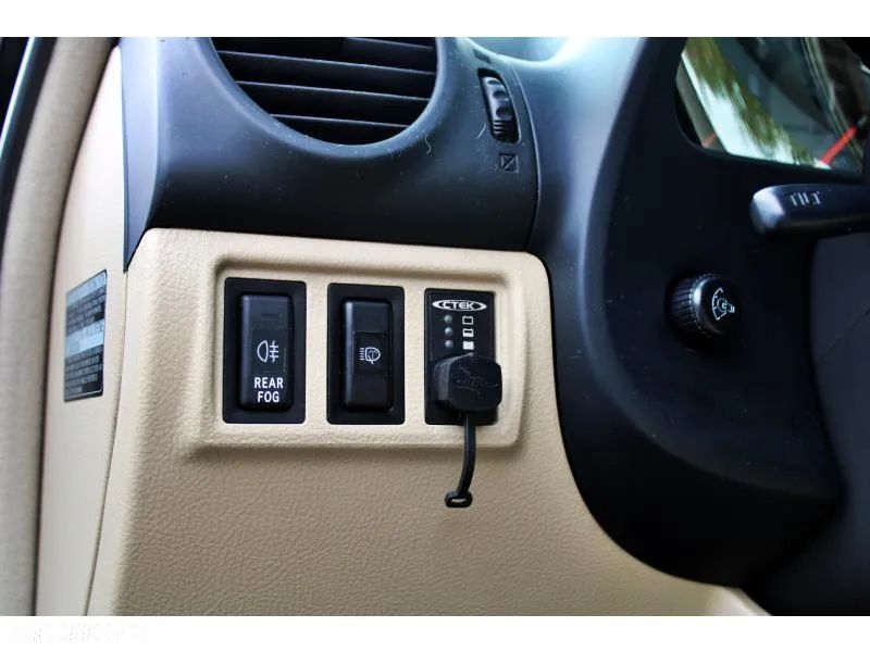 Lexus IS 200 Prestige - 14