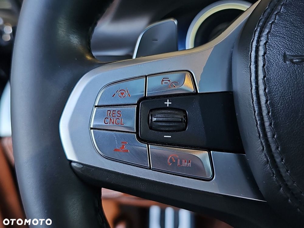 BMW Seria 7 - 20