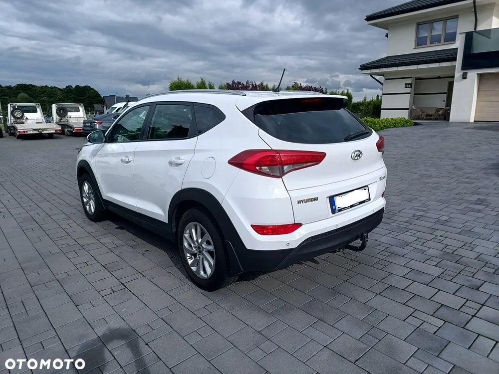 Hyundai Tucson 1.6 GDI BlueDrive Comfort 2WD - 3