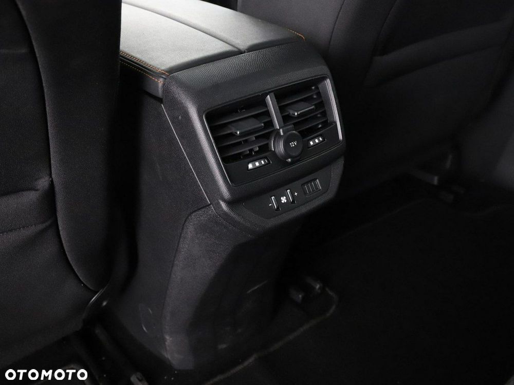 Peugeot 5008 1.2 PureTech Active S&S EAT6 - 37