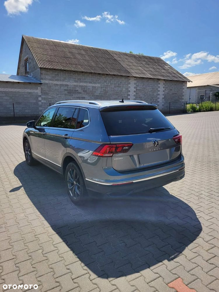 Volkswagen Tiguan Allspace - 6