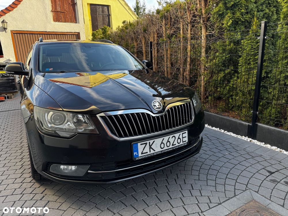 Skoda Superb 2.0 TDI Platinum Outdoor DSG - 21