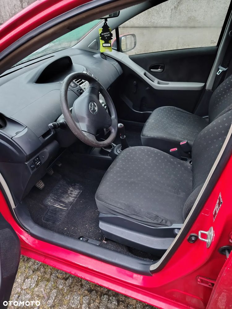 Toyota Yaris 1.4 D-4D Luna A/C - 5