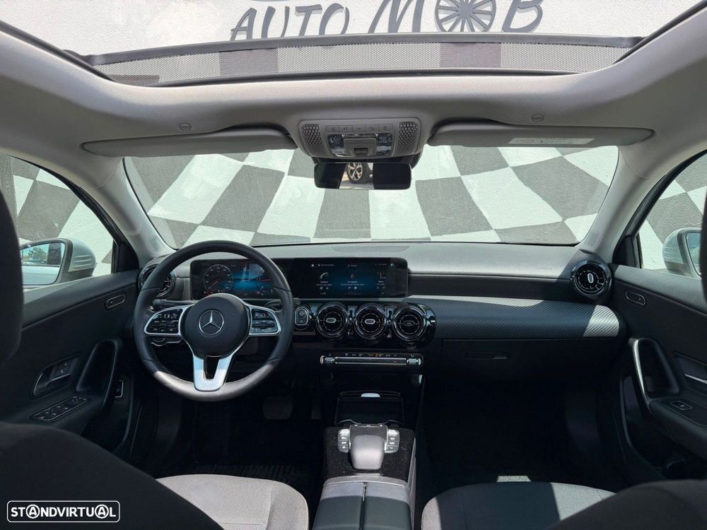 Mercedes-Benz A 180 Limousine d Progressive Aut. - 2