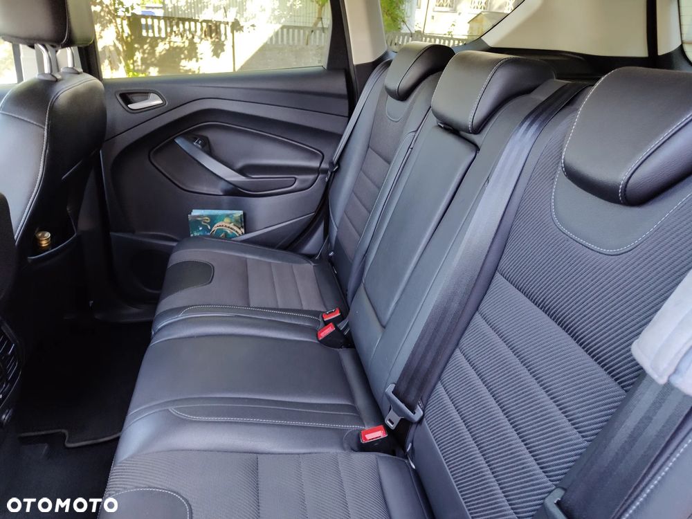 Ford Kuga 2.0 TDCi FWD Titanium - 6