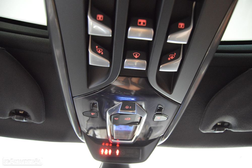 Citroën DS5 2.0 HDi Hybrid4 So Chic CMP6 - 34