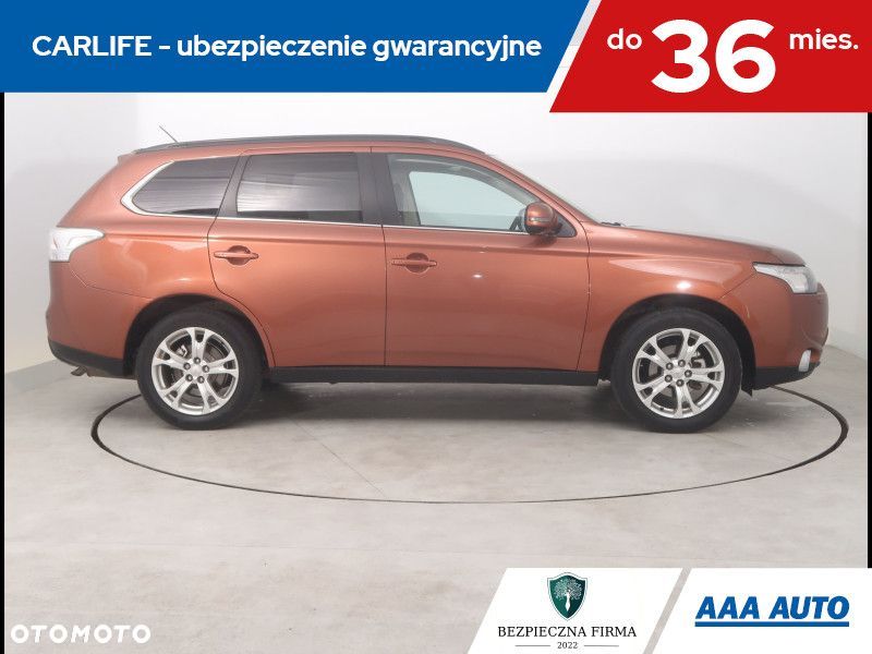 Mitsubishi Outlander - 7