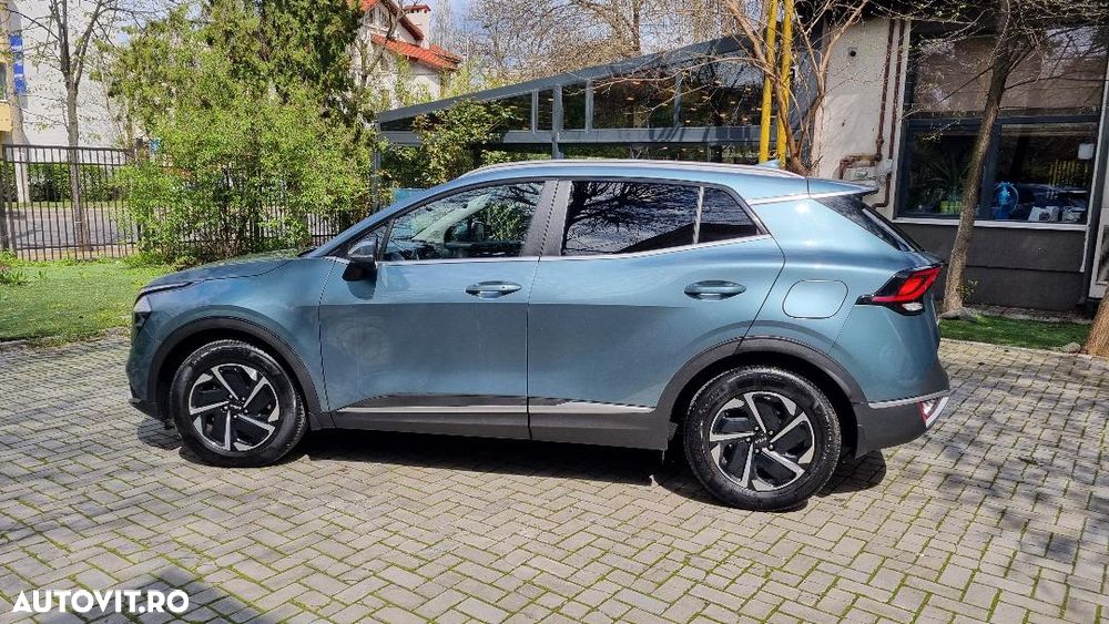 Kia Sportage 1.6 T-GDI HEV 6AT 4x2 Style - 4