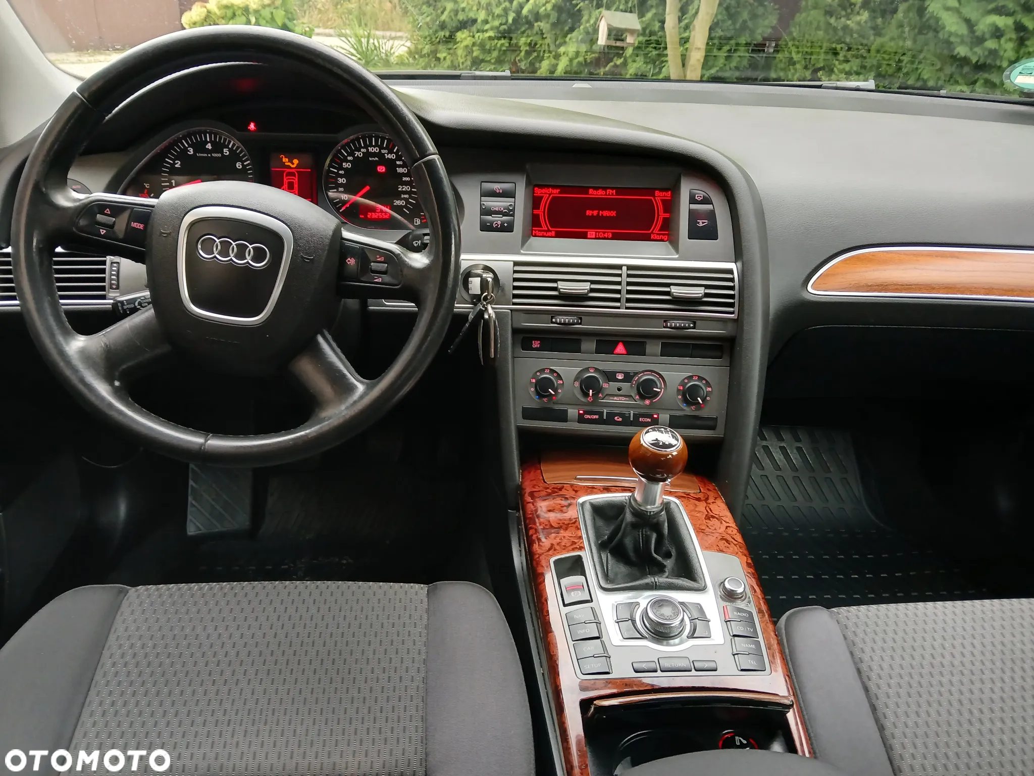 Audi A6 2.4 - 9