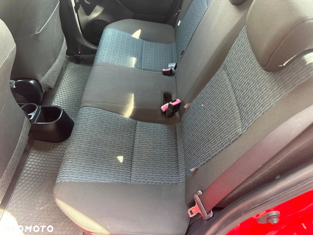 Toyota Yaris 1.0 Terra - 18