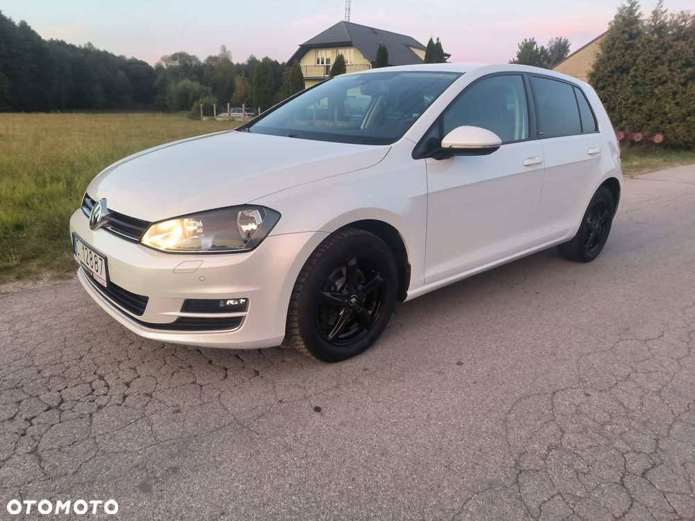 Volkswagen Golf 1.6 TDI BlueMotion Technology DSG Allstar - 4