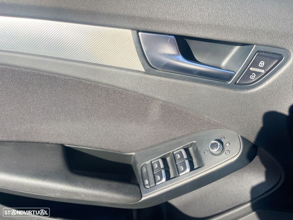 Audi A4 Avant 2.0 TDI S tronic sport - 14