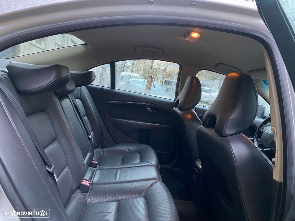 Volvo S80 2.4 D5 Executive - 20