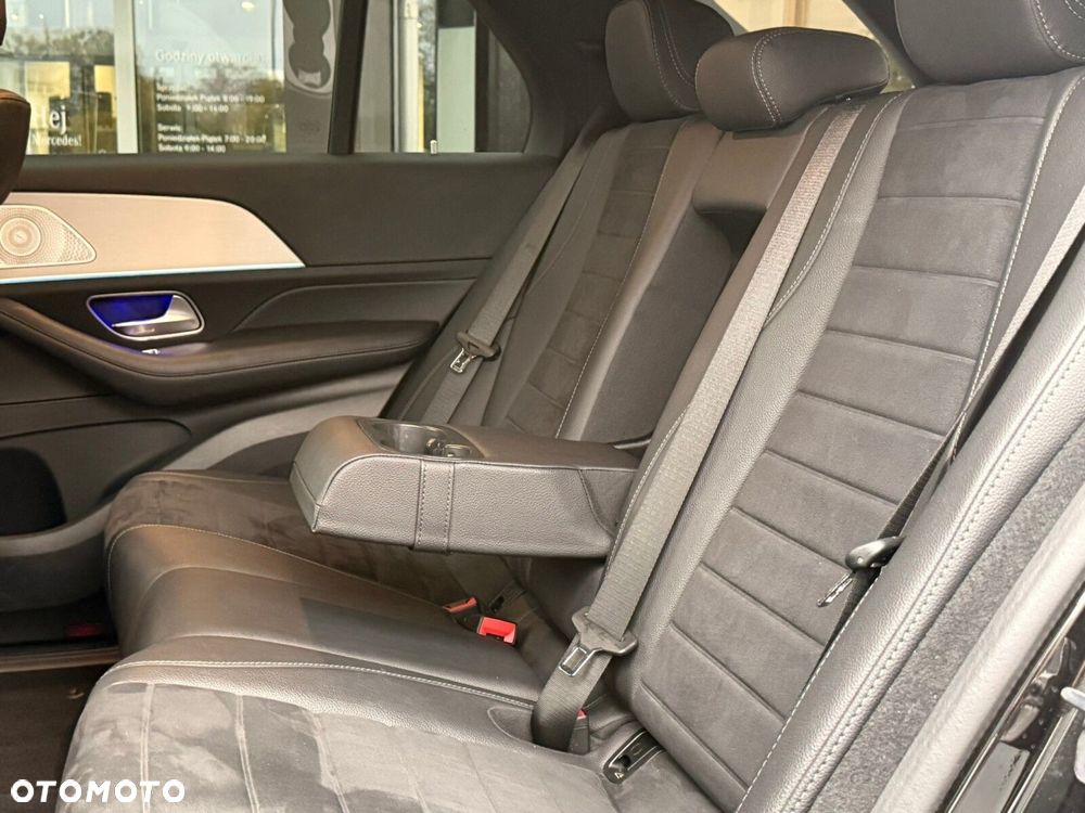Mercedes-Benz GLE 300 d mHEV 4-Matic AMG Line - 29