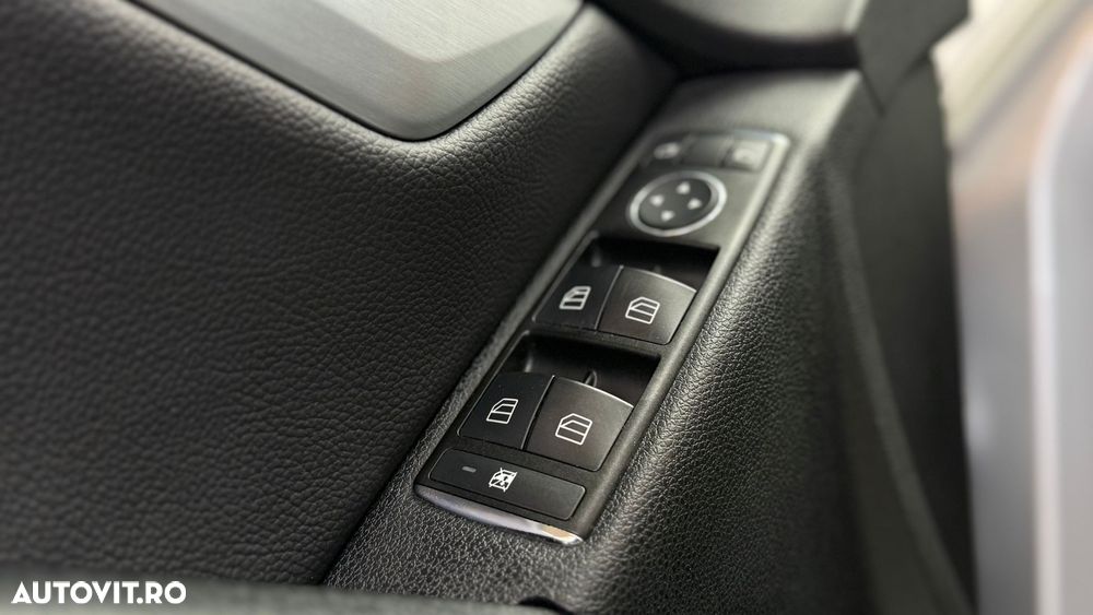 Mercedes-Benz C 180 T CGI Automatik BlueEFFICIENCY SPORT EDITION - 28