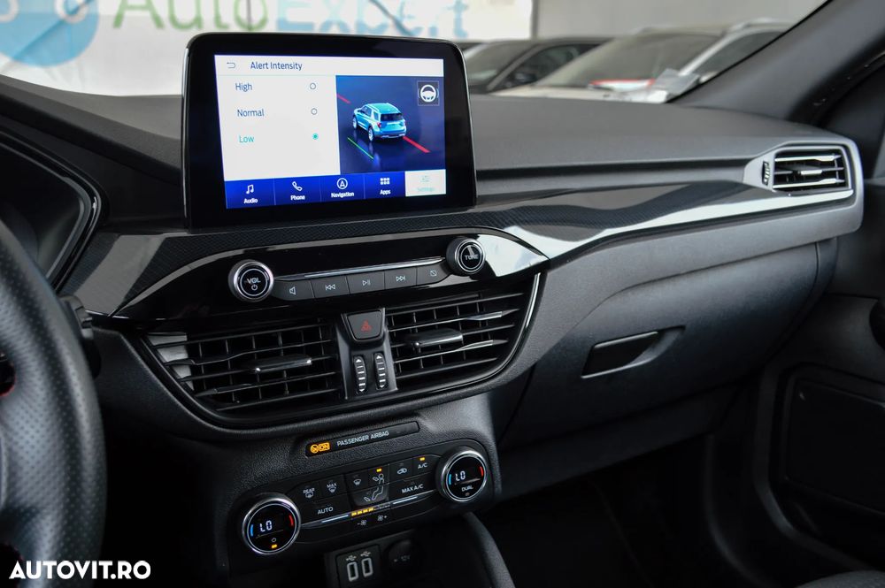 Ford Kuga 1.5 EcoBlue Aut. ST-LINE - 24