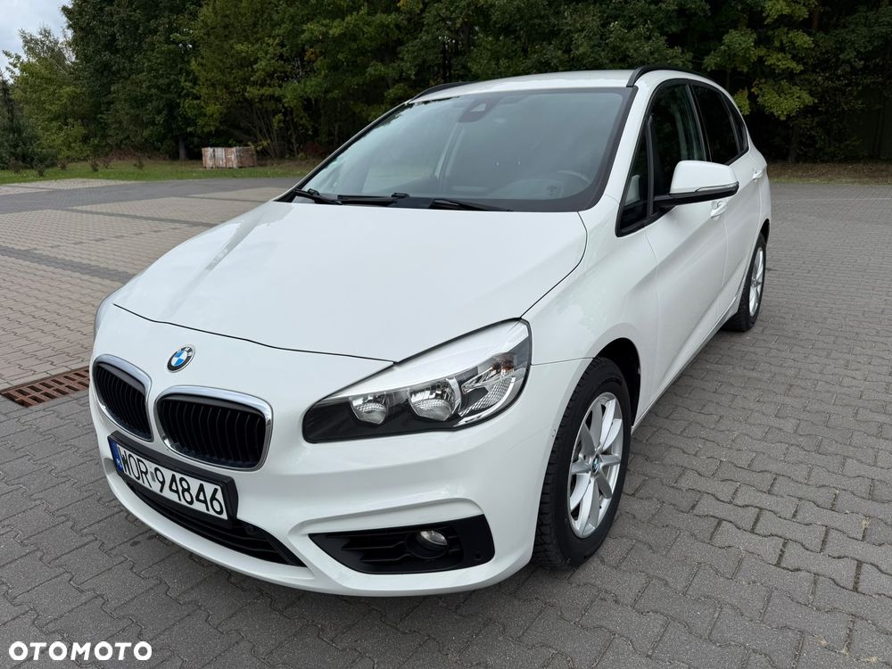BMW Seria 2 216d - 17