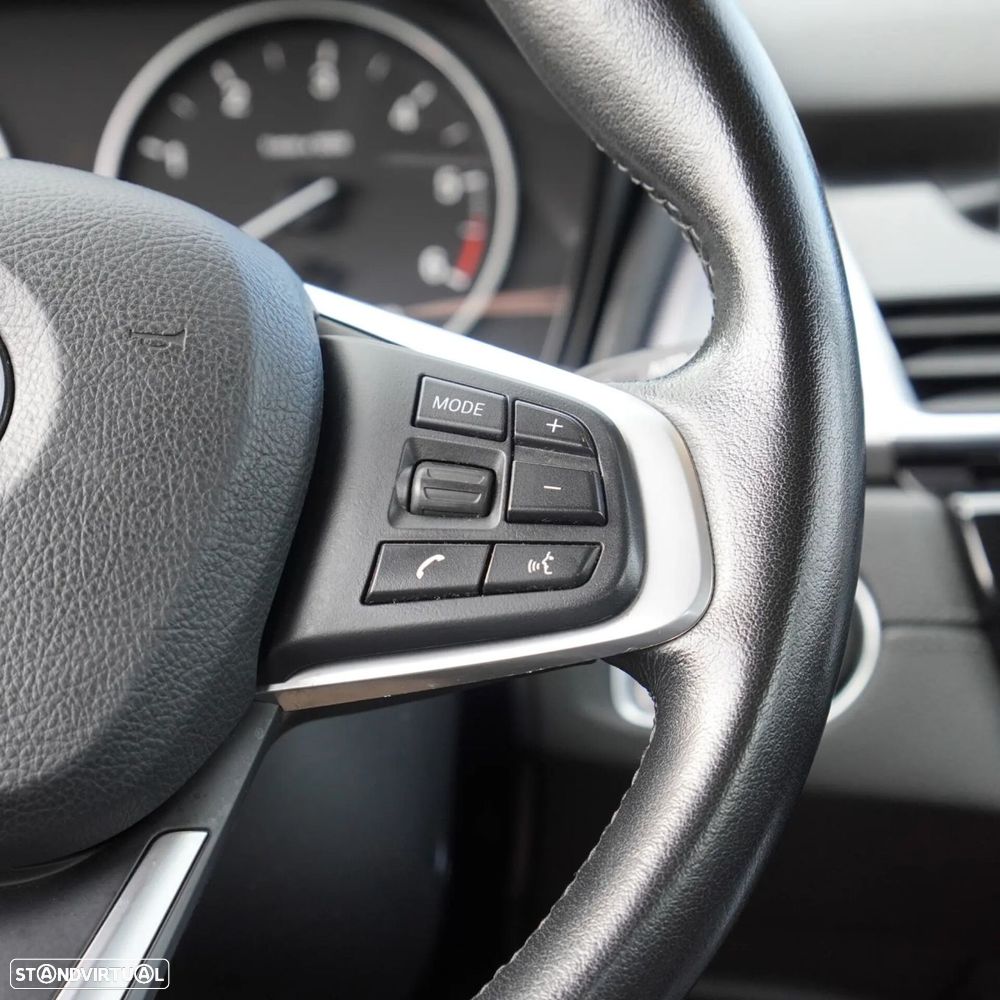 BMW 216 Active Tourer d - 19