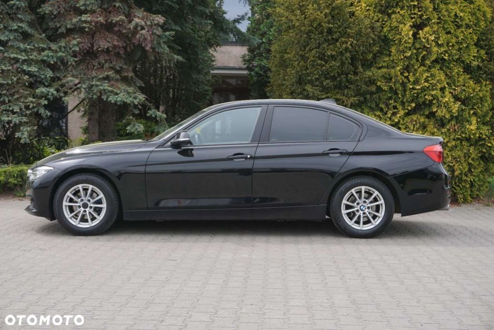BMW Seria 3 318d Advantage - 4