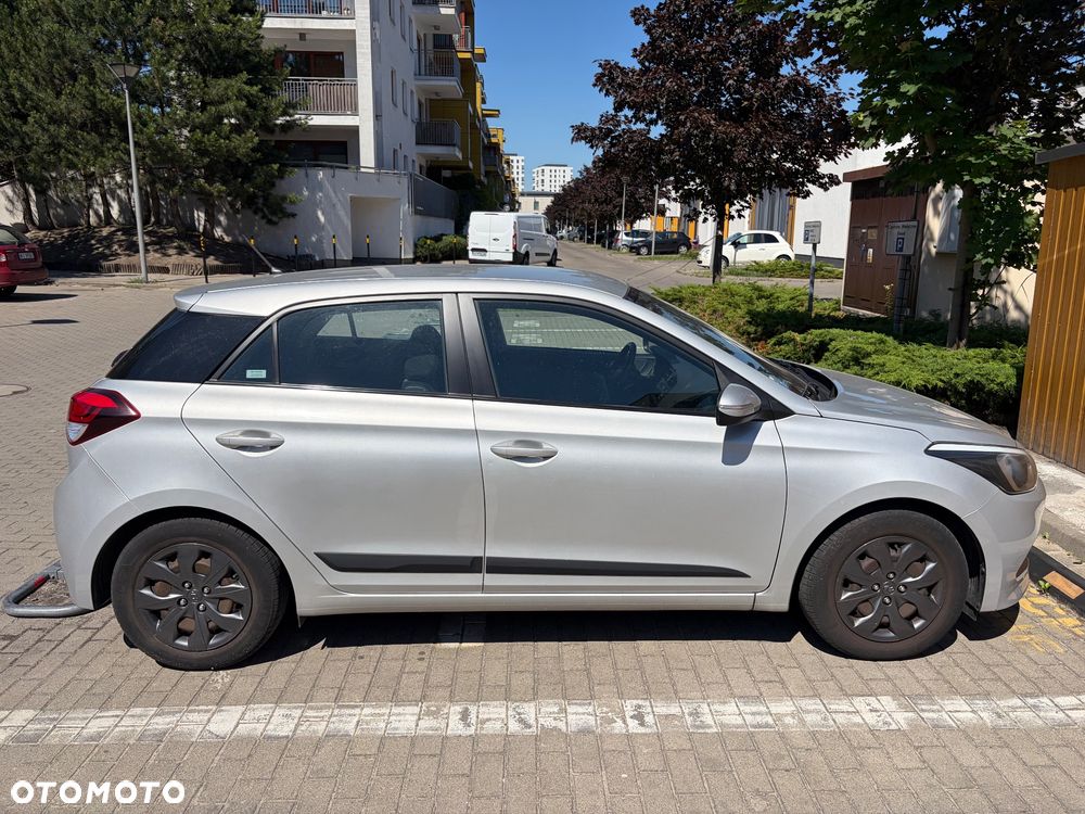 Hyundai i20 1.2 Fresh - 6