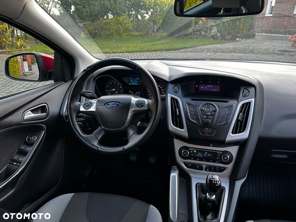 Ford Focus - 27