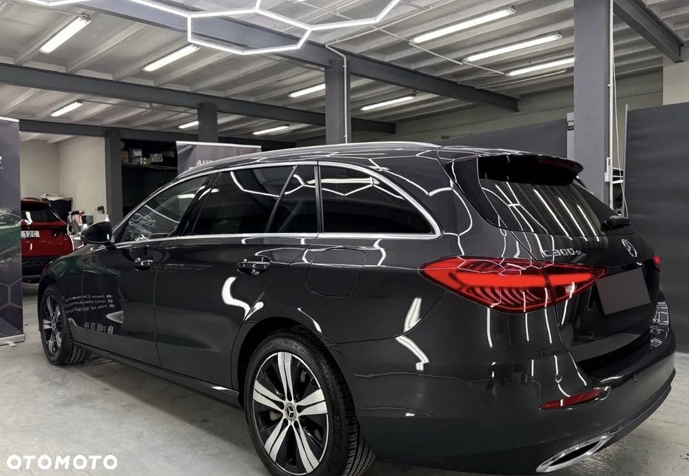 Mercedes-Benz Klasa C ver-300-e-9g--tronic-amg-line - 5