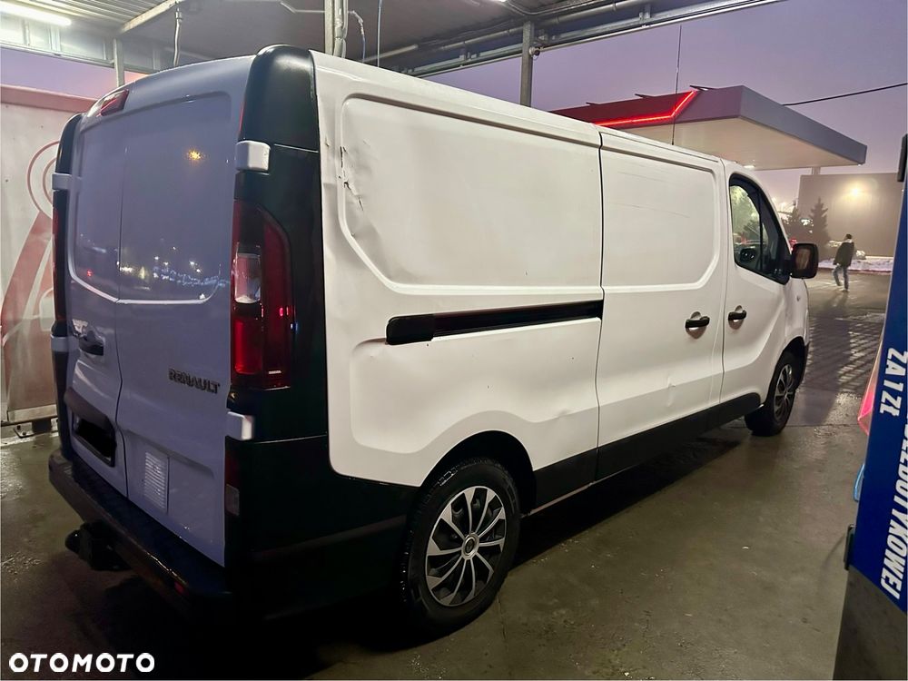 Renault Trafic - 2
