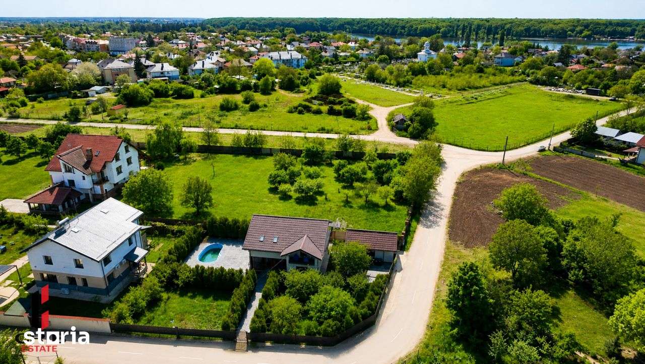 Casa Individuala Piscina Snagov 5 Camere 770 mp teren liber Piscina - Imagine principală: 4/19