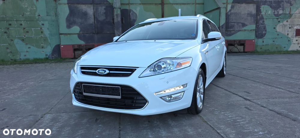 Ford Mondeo 2.0 EcoBoost Titanium - 10