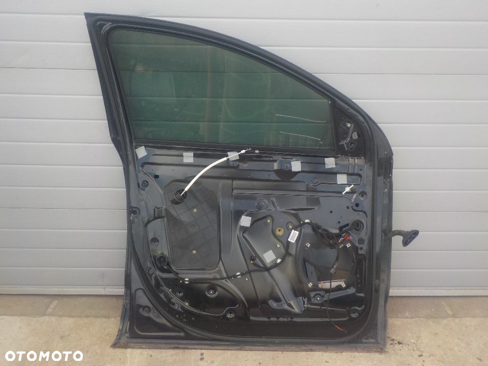 AUDI Q7 DRZWI LEWY PRZÓD - 2