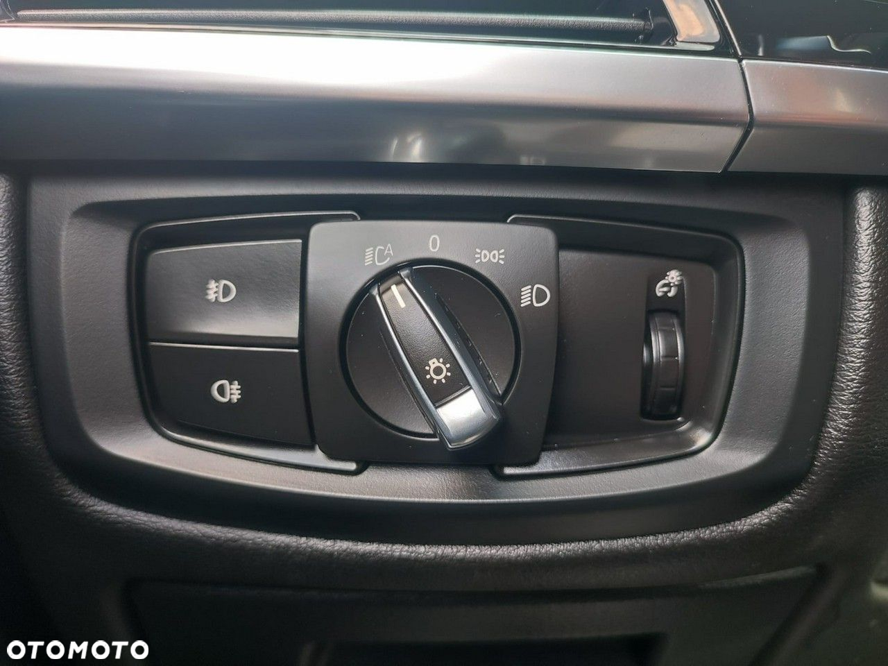 BMW X5 xDrive25d - 28