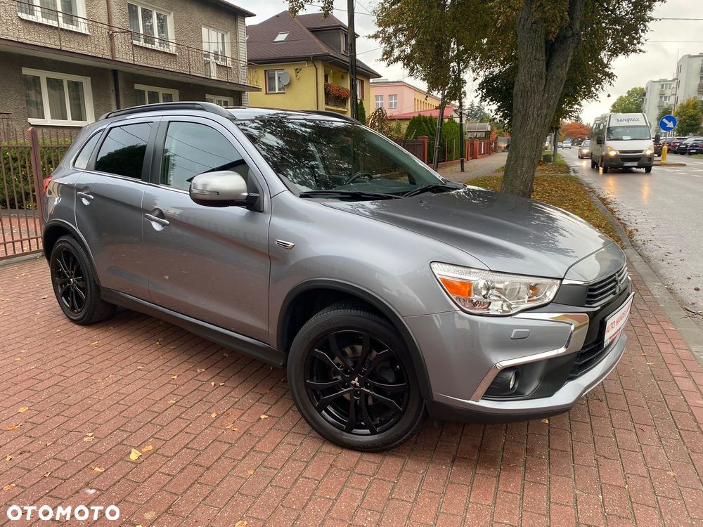 Mitsubishi ASX 1.6 Intense Plus Navi Blue Edition - 36