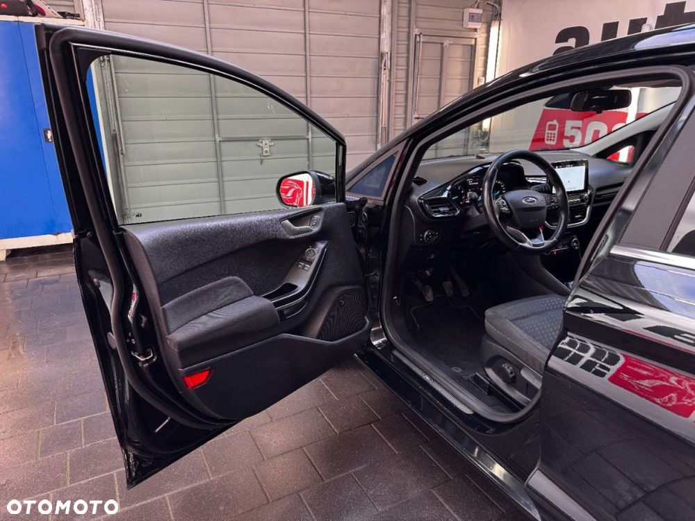 Ford Fiesta - 19