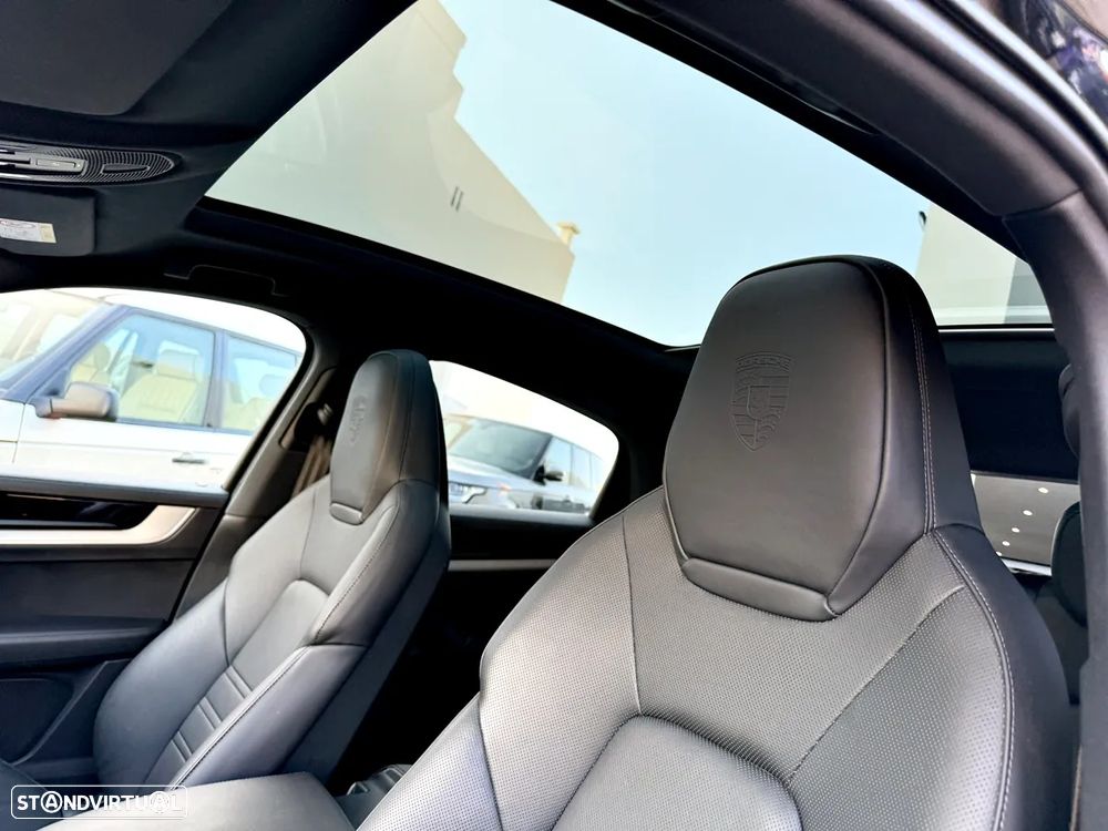 Porsche Cayenne Coupé E-Hybrid - 26
