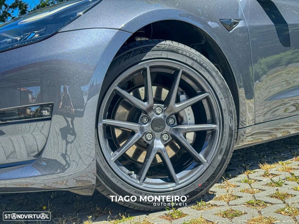 Tesla Model 3 Long Range AWD Dual Motor - 23