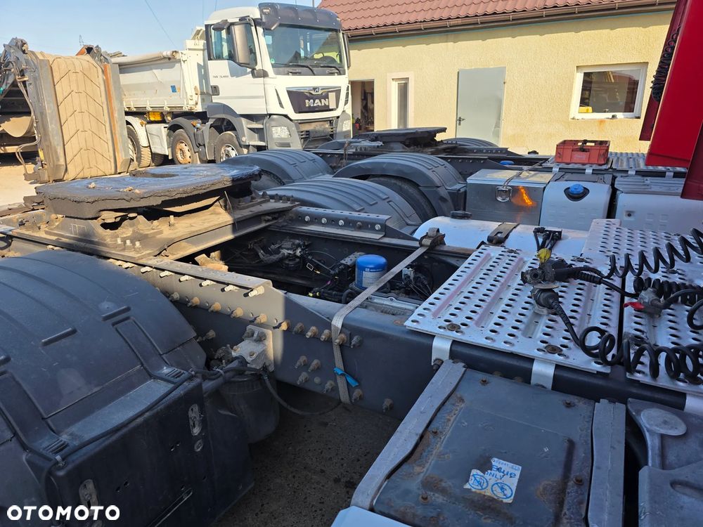 Volvo FH13 540 6X4 60000 KG Z Niemiec 2 szt - 11